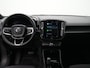 Volvo XC40 Twin Recharge AWD Plus | 408pk | Trekhaak | Warmtepomp | Adaptive Cruise | BLIS | Stoel- & Stuurwielverwarming | Getint glas | All Season