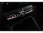 Volvo XC40 Twin Plus AWD | Trekhaak | Stoel- en stuurverwarming | 19"-5-Doppelspeichen Sport-Design Diamantschnitt/Hochglanzschwarz | 4 seizoenen banden | Achteruitrijcamera