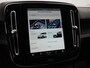 Volvo XC40 Twin Recharge AWD Plus | 408pk | Trekhaak | Warmtepomp | Adaptive Cruise | BLIS | Stoel- & Stuurwielverwarming | Getint glas | All Season
