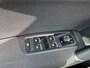 Volkswagen Touran 1.4 TSI Highline Business 7p Automaat Carplay Stoelverwarming Clima Cruise All-Seasonbanden