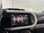 Renault Twingo Z.E. R80 Intens Automaat | 1e eigenaar | Apple CarPlay/Android Auto | Climate Control | Lichtmetalen Velgen | Cruise Control | Licht & Regen Sensor | Half Leder | Privacy Glass | Elektrische Ramen & Spiegels |