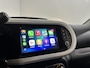 Renault Twingo Z.E. R80 Intens Automaat | 1e eigenaar | Apple CarPlay/Android Auto | Climate Control | Lichtmetalen Velgen | Cruise Control | Licht & Regen Sensor | Half Leder | Privacy Glass | Elektrische Ramen & Spiegels |