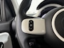Renault Twingo Z.E. R80 Intens Automaat | 1e eigenaar | Apple CarPlay/Android Auto | Climate Control | Lichtmetalen Velgen | Cruise Control | Licht & Regen Sensor | Half Leder | Privacy Glass | Elektrische Ramen & Spiegels |