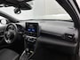 Toyota Yaris Cross 1.5 Hybrid 115 First Edition + | BTW voertuig | Stuur+stoelverwarming | Draadloze telefoonlader | Apple CarPlay/Android Auto | Cruise Control Adaptive | Climate Control | Achteruitrijcamera |