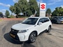 Suzuki Vitara 1.4 Boosterjet Style Smart Hybrid // TREKHAAK // 1500 Kilo trekgewicht // PANO // Stootlijst // Rijklaarprijs!