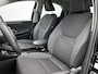Toyota Yaris 1.5 Hybrid 115 Dynamic Comfort Pack | BTW voertuig | Stoel+stuurverwarming | Parkeersensoren voor+achter | Dodehoek detectie | Draadloze telefoonlader | Apple CarPlay/Android Auto | Cruise Control Adaptive |