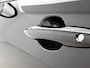 Toyota Yaris 1.5 Hybrid 115 Dynamic Comfort Pack | BTW voertuig | Stoel+stuurverwarming | Parkeersensoren voor+achter | Dodehoek detectie | Draadloze telefoonlader | Apple CarPlay/Android Auto | Cruise Control Adaptive |