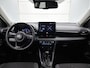 Toyota Yaris 1.5 Hybrid 115 Dynamic Comfort Pack | BTW voertuig | Stoel+stuurverwarming | Parkeersensoren voor+achter | Dodehoek detectie | Draadloze telefoonlader | Apple CarPlay/Android Auto | Cruise Control Adaptive |