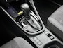 Toyota Yaris 1.5 Hybrid 115 Dynamic Comfort Pack | BTW voertuig | Stoel+stuurverwarming | Parkeersensoren voor+achter | Dodehoek detectie | Draadloze telefoonlader | Apple CarPlay/Android Auto | Cruise Control Adaptive |