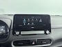 Hyundai Kona Electric EV Fashion 64 kWh | SOH 96,6% | Dodehoek detectie | Navigatie | Achteruitrij camera | Head up display | Apple carplay/ Android auto