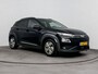Hyundai Kona Electric EV Fashion 64 kWh | SOH 96,6% | Dodehoek detectie | Navigatie | Achteruitrij camera | Head up display | Apple carplay/ Android auto