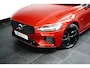 Volvo S60 T8 Plus Dark AWD | 360 | Sportstoelen | Adaptive Cruise | 19" | Achteruitrijcamera | Keyless Drive | Winterpakket