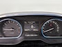 Peugeot 2008 1.2 PureTech GT-line | Airco | Camera | Panorama dak | Stoelverwarming | Leder | Trekhaak | Distributieriem vervangen |