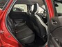 Renault Captur 145PK E-Tech Hybrid Intens Automaat | 1e eigenaar | Parkeersensoren | Climate Control | Apple CarPlay/Android Auto | Cruise Control | Lichtmetalen Velgen | Privacy Glass | Keyless Entry | Armsteun |