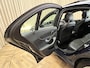 Mercedes-Benz C-klasse 180 *AMG* Panoramadak / Leder / Camera / LED High Performance / Cruise Control / 18"LMV