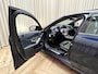 Mercedes-Benz C-klasse 180 *AMG* Panoramadak / Leder / Camera / LED High Performance / Cruise Control / 18"LMV
