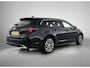 Toyota Corolla Touring Sports Hybrid 140 Dynamic | BTW Voertuig | Stoelverwarming | Parkeersensoren voor+achter | Draadloze telefoonlader | Apple CarPlay/ Android Auto |