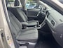 Volkswagen T-Roc 1.0 TSI Life Camera,PDC,Trekhaak,Navi,Led,Carplay
