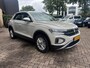 Volkswagen T-Roc 1.0 TSI Life Camera,PDC,Trekhaak,Navi,Led,Carplay