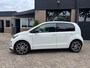 Volkswagen Up! 1.0 high up! BlueMotion Pano