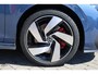 Volkswagen Golf 1.5 eHybrid GTE 272PK / 200kW DSG, 60 maanden / 100.000km garantie, lederen 'Vienna' bekleding, elektrisch verstelbare stoelverstelling, dynamic chassis control (DCC), panoramadak, Blackstyle pakket, wegklapbare trekhaak, LED Matrix (IQ.Lights), head-up display, achteruitrijcamera (Rear View), 18" 'Richmond' LMV, parkeerassistent (park assist pro), winterpakket (verwarmbare voorstoelen, ventileerbare voorstoelen), keyless go & entry, privacy glas, dodehoekdetectie (Side Assist), adaptieve cruise control (ACC) met Travel Assist, alarm klasse III etc.
