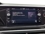 Volkswagen Polo 1.0 TSI Life Business 95pk | Navigatie | airco (automatisch) | Stoel verwarming | Parkeer sensoren voor en achter | Apple Carplay/Android Auto | Cruise control adaptief |