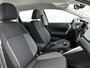 Volkswagen Polo 1.0 TSI Life Business 95pk | Navigatie | airco (automatisch) | Stoel verwarming | Parkeer sensoren voor en achter | Apple Carplay/Android Auto | Cruise control adaptief |