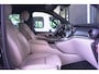 Mercedes-Benz V-klasse 300d 4-MATIC Lang AMG Line Dubbel Cabine NAP 2x Elek. schuifdeur, Leder Beige, Distronic, 360 Camera, LED, Trekhaak