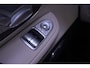 Mercedes-Benz V-klasse 300d 4-MATIC Lang AMG Line Dubbel Cabine NAP 2x Elek. schuifdeur, Leder Beige, Distronic, 360 Camera, LED, Trekhaak