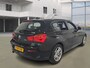 BMW 1-Serie 118d Sport/AIRCO/CRUISE/NAVI/PARKEERSENS ACHTER/VERWARMDE VOORST