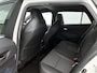 Toyota Corolla Touring Sports 1.8 Hybrid Executive Bi-Tone | Dealer onderhouden | Head-Up display | Dodehoek detectie | Parkeersensoren voor+achter met assistent | elektrische achterklep | Stoelverwarming | Draadloze telefoonlader |