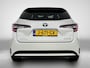 Toyota Corolla Touring Sports 1.8 Hybrid Executive Bi-Tone | Dealer onderhouden | Head-Up display | Dodehoek detectie | Parkeersensoren voor+achter met assistent | elektrische achterklep | Stoelverwarming | Draadloze telefoonlader |