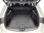 Toyota Corolla Touring Sports 1.8 Hybrid Executive Bi-Tone | Dealer onderhouden | Head-Up display | Dodehoek detectie | Parkeersensoren voor+achter met assistent | elektrische achterklep | Stoelverwarming | Draadloze telefoonlader |