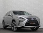 Lexus RX 450h 4WD President Line | Schuif/Kantel dak | Trekhaak | Mark-Levinson Sound | ACC | Head-Up | Stoelventilatie | Keyless-Entry | Stoelverwarming V+A | Memory | Zonwering | Stuurverwarming | ISO-Glas | Camera | Dodehoek | Lane Assist |