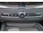 Volvo XC60 T6 Recharge AWD Core - IntelliSafe Assist & Surround - 360º Camera - Harman/Kardon audio - Verwarmde voorstoelen, stuur & achterbank - Parkeersensoren voor & achter - Draadloze tel. lader - 18' LMV