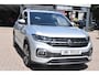 Volkswagen T-Cross 1.5 TSI R-Line Automaat | 150PK | Trekhaak | BSM | Navigatie | Camera | 12 mnd BOVAG garantie | Whatsapp 06-53188999