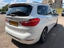 BMW 2-Serie Gran Tourer 216i 7pers High Executive met parkeersensoren / camera en navigatie en bluetooth telefoon / media en airco