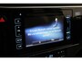 Toyota Auris 1.8 Hybrid Executive | Navigatie | Stoelverwarming | Parkeersensoren voor/achter | Keyless | Cruise Control | Clima | Camera | 16 inch | Rijstrooksensor | Bluetooth