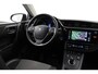 Toyota Auris 1.8 Hybrid Executive | Navigatie | Stoelverwarming | Parkeersensoren voor/achter | Keyless | Cruise Control | Clima | Camera | 16 inch | Rijstrooksensor | Bluetooth