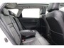 Toyota Auris Touring Sports 1.8 Hybrid Executive | Volledige dealerhistorie | Panoramadak | Trekhaak | Leder | Navigatie | Stoelverwarming | LED | Keyless | Parkeersensoren voor/achter | Clima | Cruise Control | Camera | 16 inch | Rijstrooksensor | Bluetooth