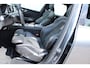 Volvo XC60 T8 Automaat Twin Engine AWD R-Design | Panoramadak | Cruise Control | Achteruitrijcamera | Semi elektrisch bedienbare trekhaak | Standkachel |
