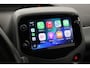 Toyota Aygo 1.0 VVT-i x-joy | Apple Carplay / Android Auto | Clima | Camera | 15 inch | Bluetooth | DAB | Privacy glas