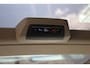 Volkswagen Multivan 1.5 eHybrid L2 Bulli Edition 4Motion Harman & Kardon leder / alcantara 7p Head up area view easy open elektrische achterklep DCC adaptief onderstel 4 x stoelverwarming travel assist 90% privacy glas 19" LMV parkeerpakket plus NL auto 48 mnd 100.000km garantie