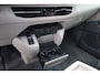 Volkswagen Multivan 1.5 eHybrid L2 Bulli Edition 4Motion Harman & Kardon leder / alcantara 7p Head up area view easy open elektrische achterklep DCC adaptief onderstel 4 x stoelverwarming travel assist 90% privacy glas 19" LMV parkeerpakket plus NL auto 48 mnd 100.000km garantie