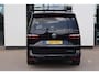 Volkswagen Multivan 1.5 eHybrid L2 Bulli Edition 4Motion Harman & Kardon leder / alcantara 7p Head up area view easy open elektrische achterklep DCC adaptief onderstel 4 x stoelverwarming travel assist 90% privacy glas 19" LMV parkeerpakket plus NL auto 48 mnd 100.000km garantie