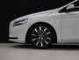 Volvo V40 1.5 T3 Dynamic Edition [CRUISE CONTROL, STOELVERWARMING, DIGITALE TELLER, BLUETOOTH, NAVIGATIE, CLIMATE, NIEUWSTAAT]