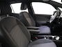 Volkswagen ID.3 Pure Oranje Edition 52 kWh 170 pk | Navigatie | Parkeersensoren | Adaptieve cruise control | Autom. airco | Stoel/stuur verwarming |