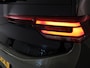 Volkswagen ID.3 Pure Oranje Edition 52 kWh 170 pk | Navigatie | Parkeersensoren | Adaptieve cruise control | Autom. airco | Stoel/stuur verwarming |