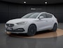SEAT Leon 1.4 TSI eHybrid | Pano dak | Navigatie | Camera | 18 " | Stuur-/Stoelverwarming | ACC |