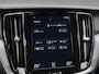 Volvo V60 Cross Country 2.0 T5 AWD / Digitaal dashboard / Navigatie / Camera /  App connect /  Lichtmetaal 18 inch / **